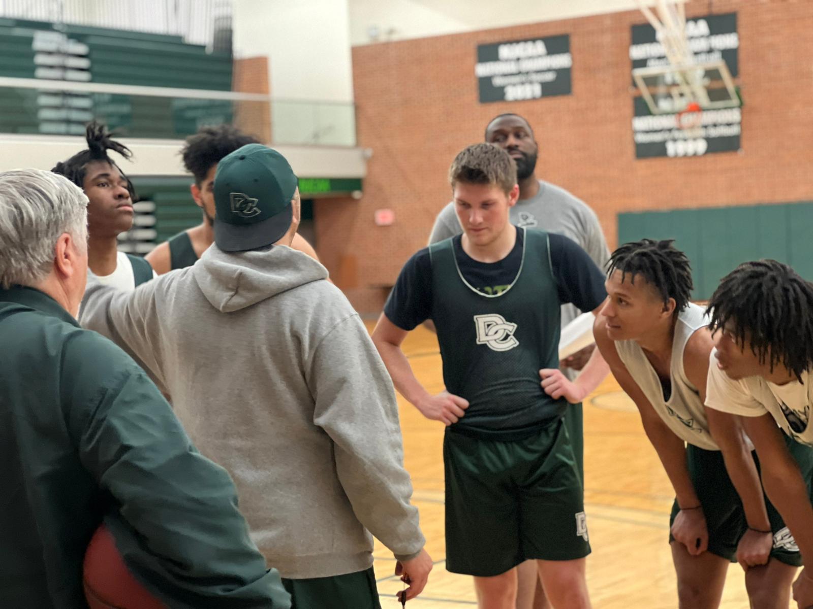Delta’s basketball team looks to make a difference