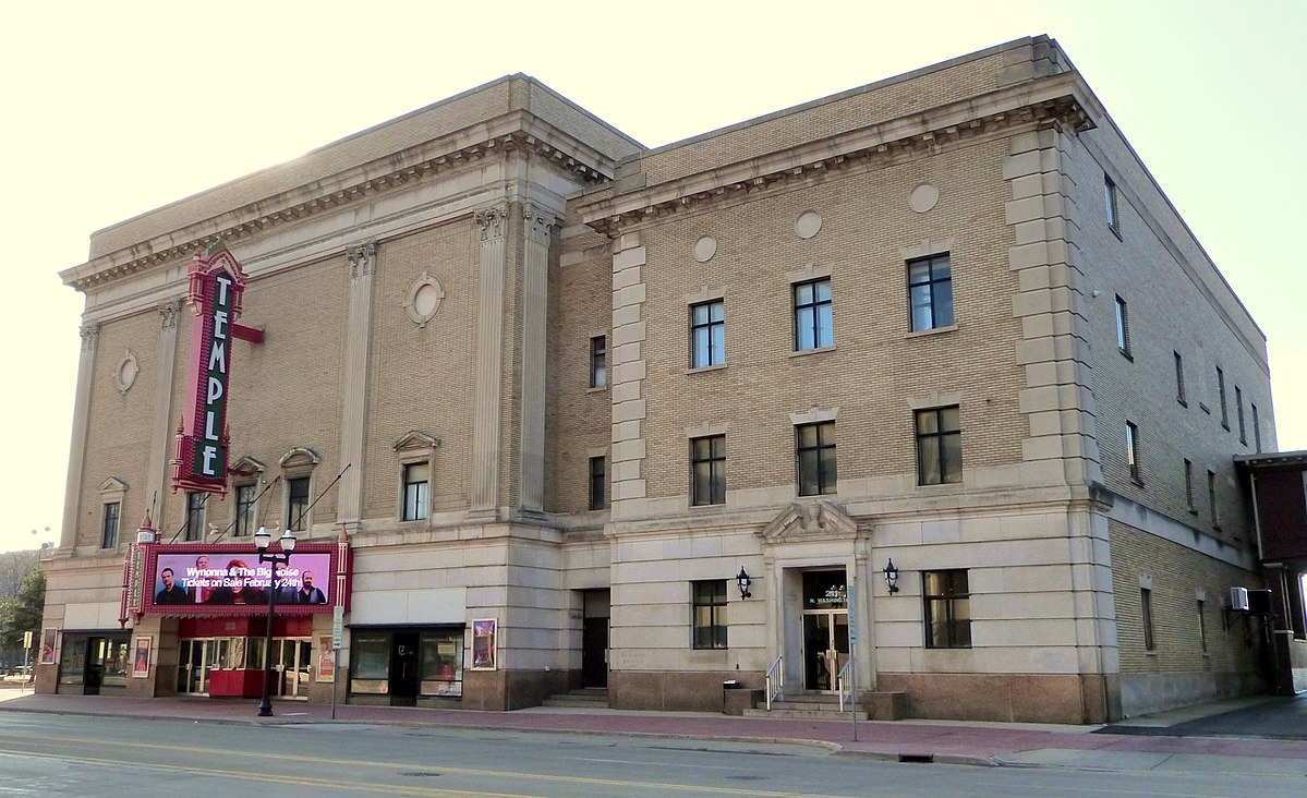 Saginaw's Temple Theatre photo from Wikipedia