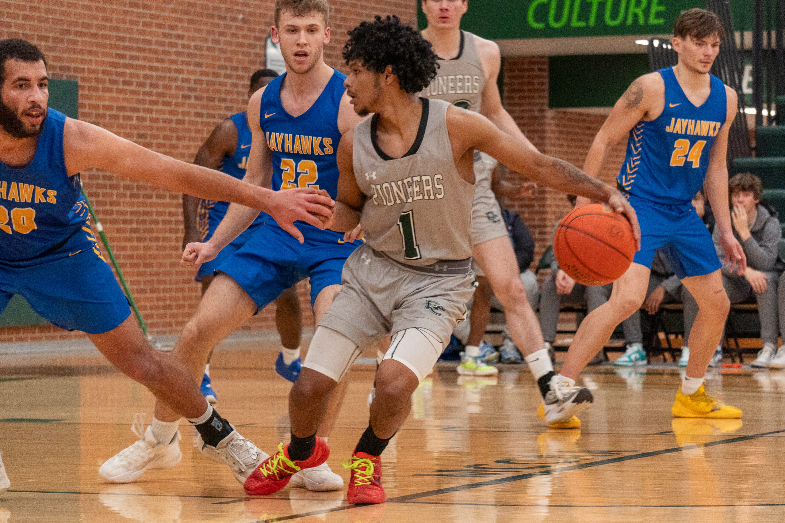 Delta men’s basketball outplays Muskegon Community College